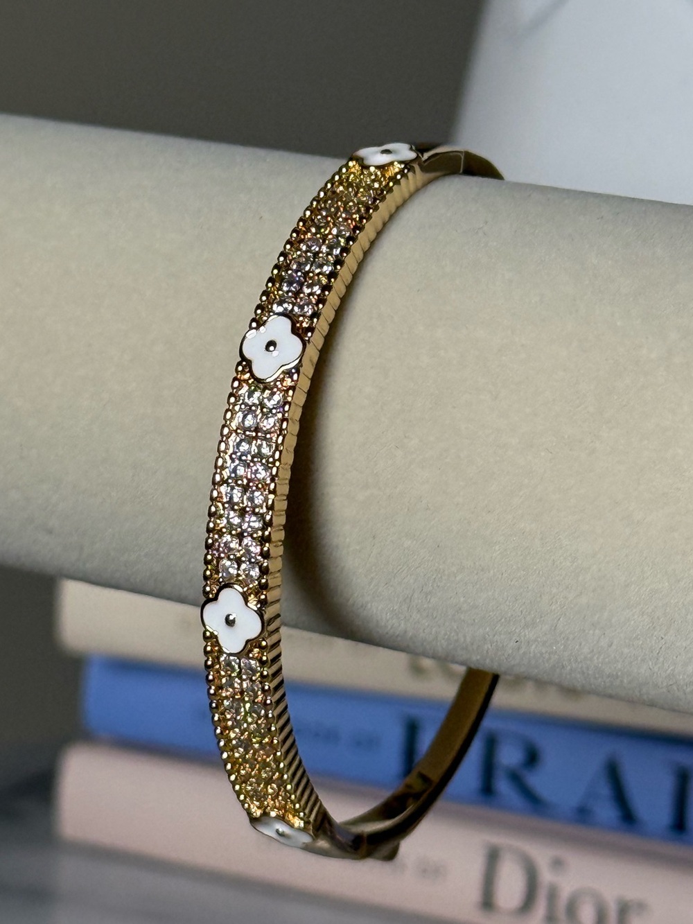 Goldoro 18k Yellow Gold Layered & GF 8” Clover Bangle. Brand New! #435